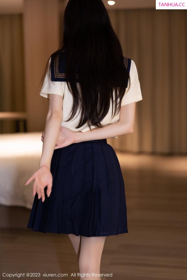 林星阑  [XiuRen]高清写真图 2023.01.12 No.6126 林星阑 制服美腿第19张图片